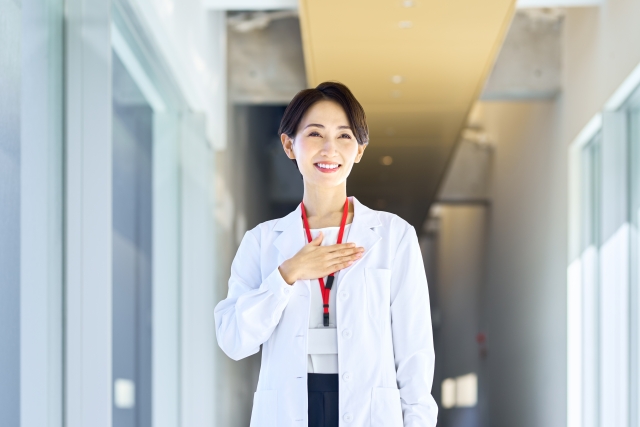 医師